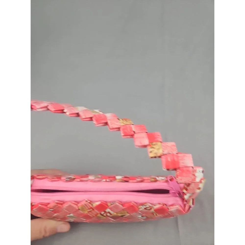 The Unbranded Brand wrapper purse
